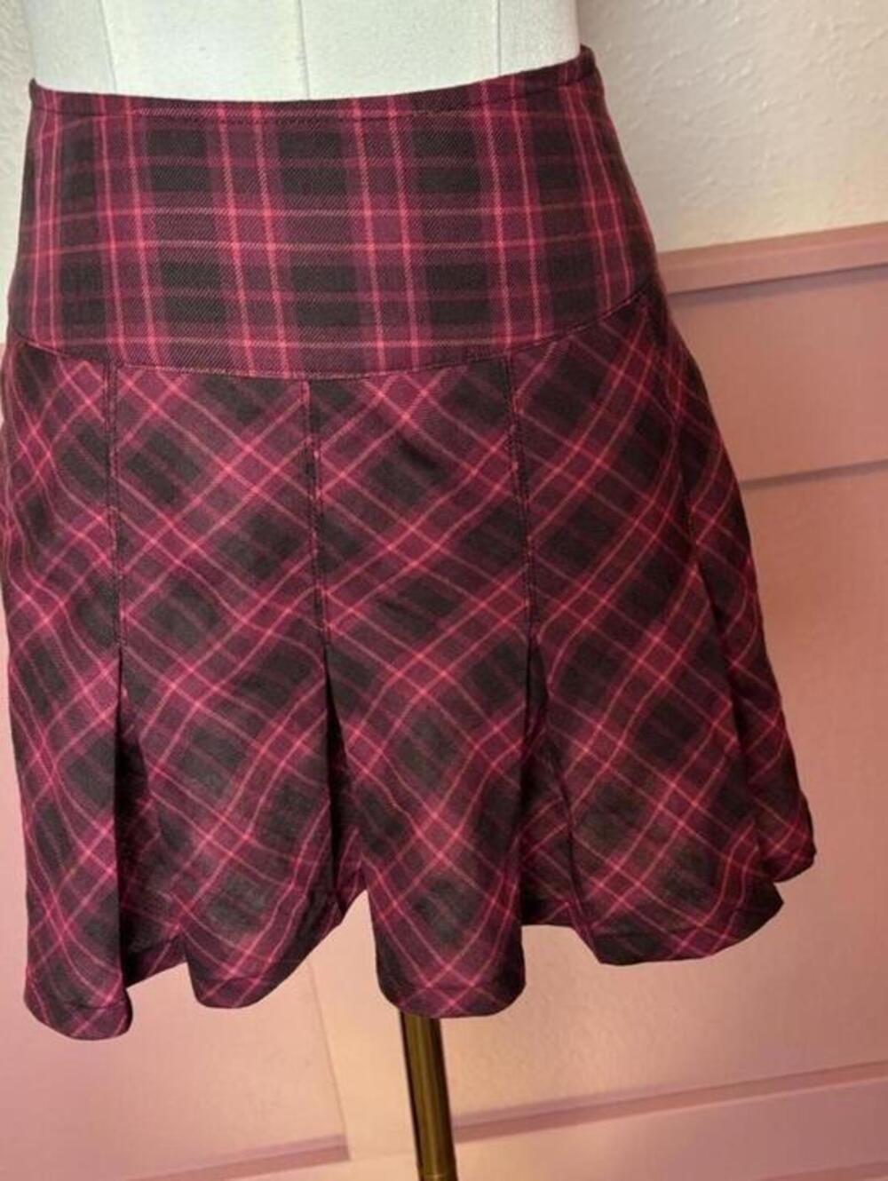 plaid school girl pleated skirt american girl sz 8 grunge lolita punk goth y2k